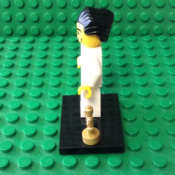 Lego Minifigures Series 2 # 14 Karate Master - Picture 4 of 6